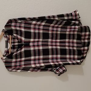 TIME AND TRU Adjustable Sleeve Plaid Top